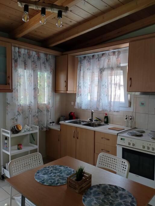 Lovely Guesthouse On The Beach Agia Anna  Exterior foto